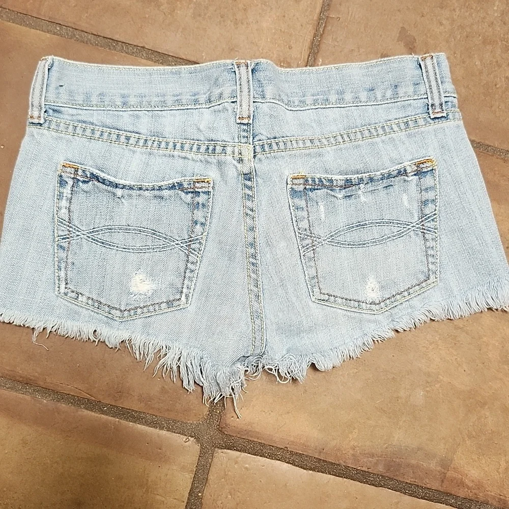 Abercrombie and Fitch Blue Jean Shorts Distressed Frayed Hem - Picture 2 of 6